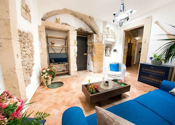 Ortigia Ancient House
