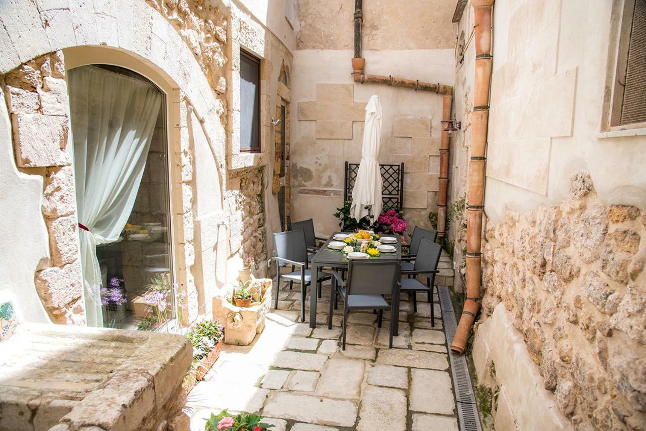 Ortigia Ancient House Syracuse